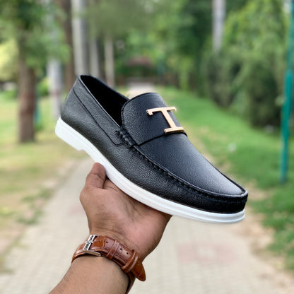 T Buckle Loro Piana